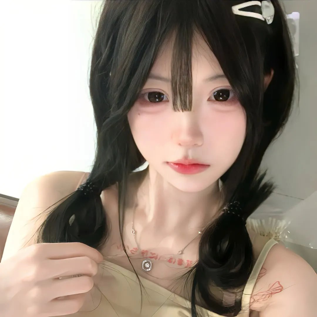 群莺乱飞